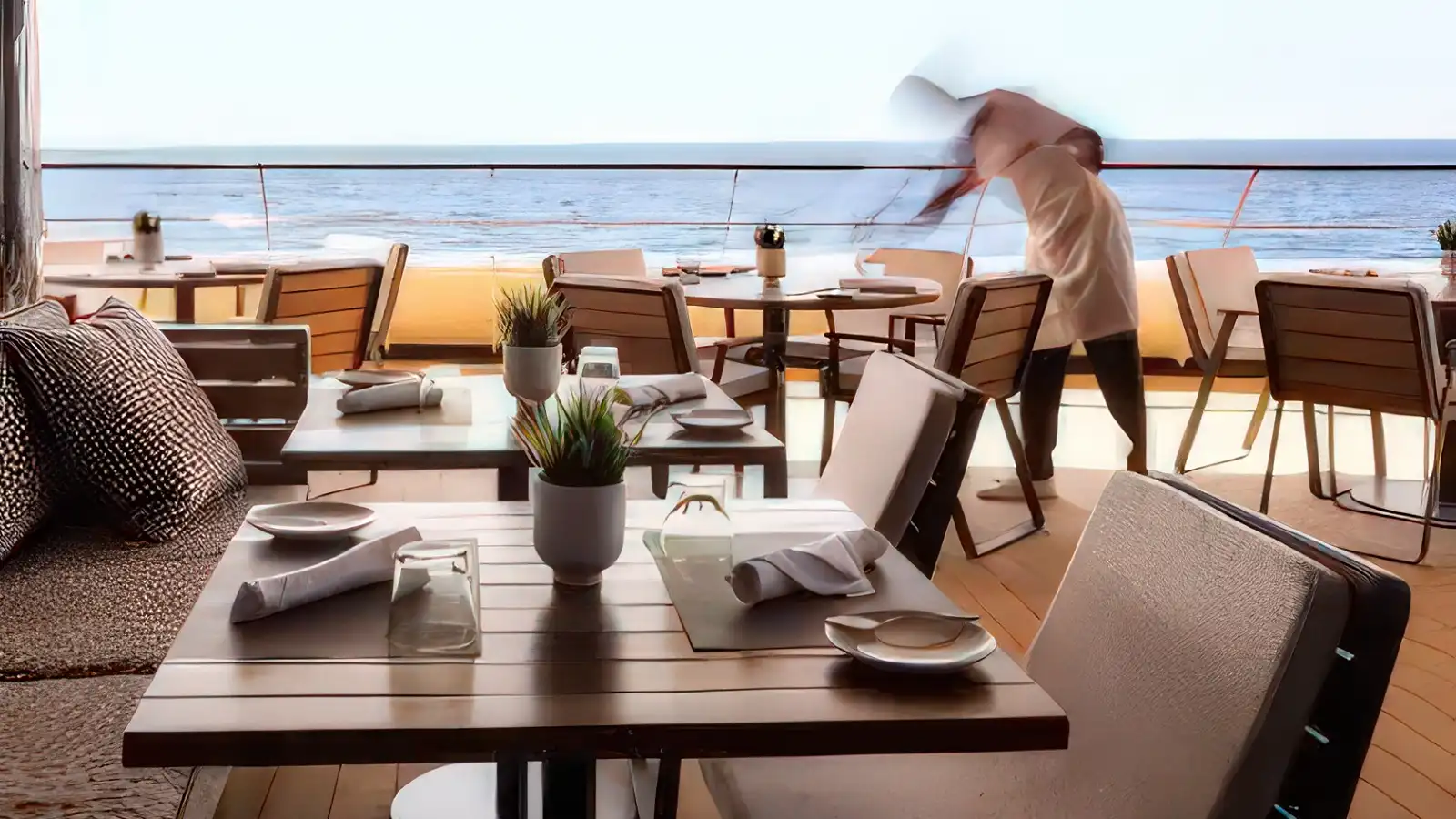 Atlas cruises on deck