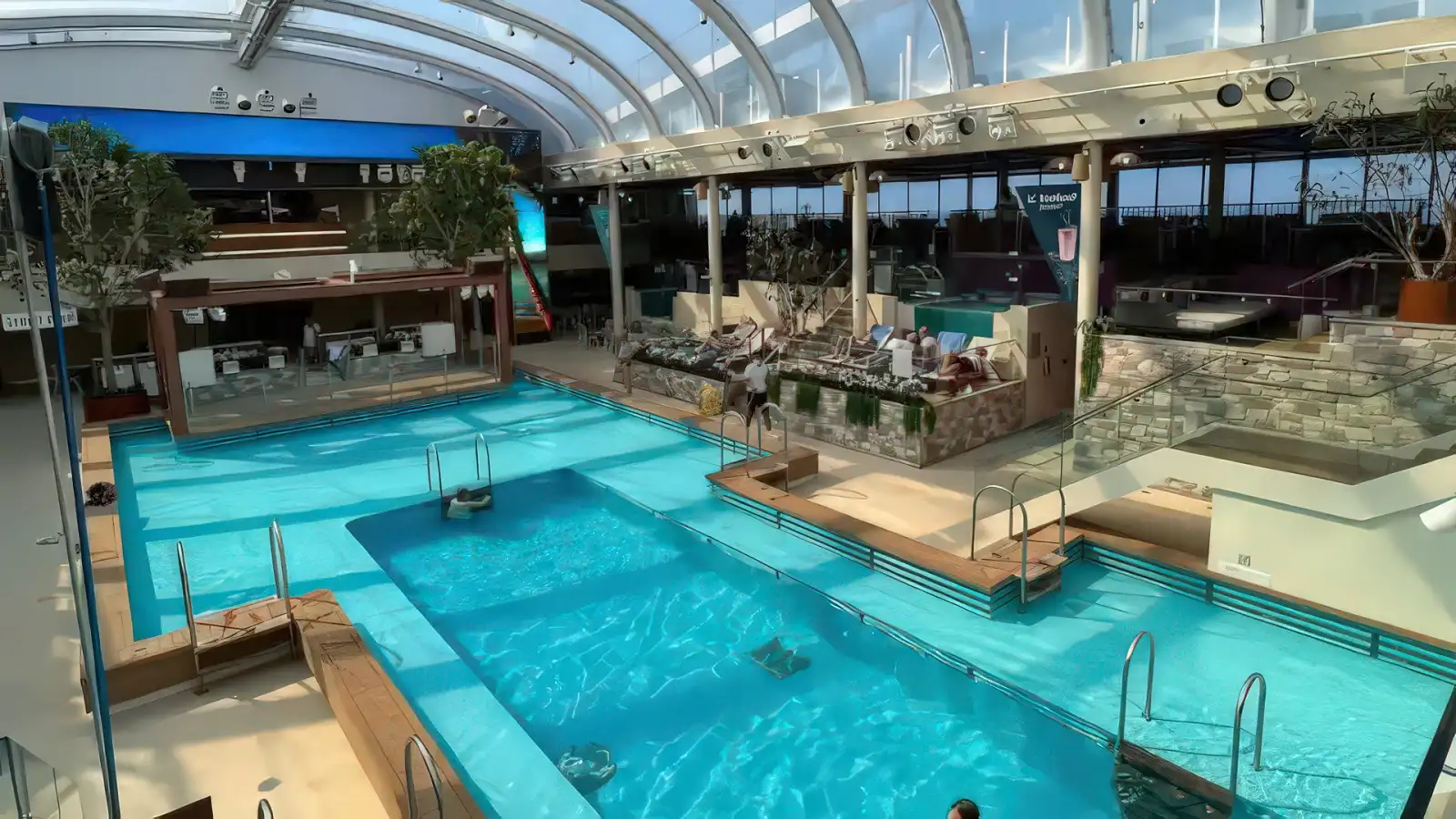 costa toscana pool