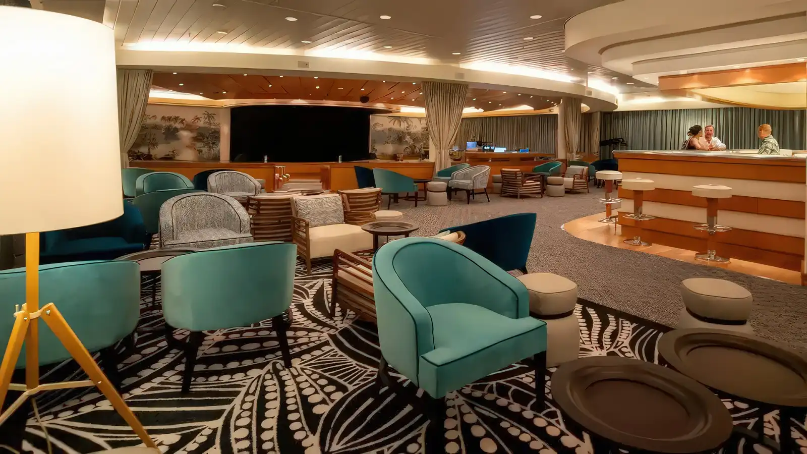pg Grand Salon Lounge